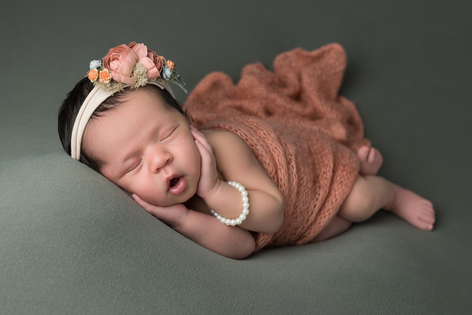 Emma's Newborn Photos-December 2020-37_PS