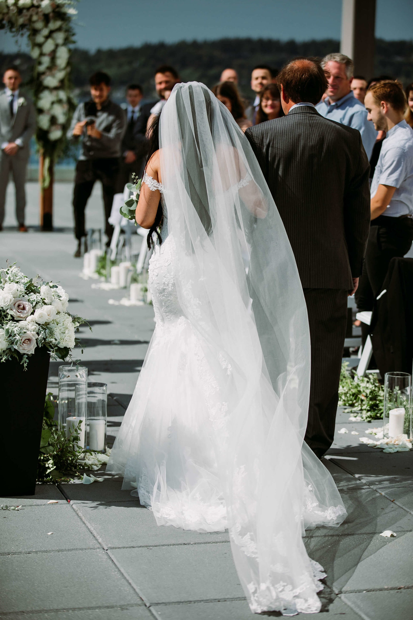 Bianca-Andriy-The-Hyatt-on-lake-washington_wedding-photos-Aug5_381