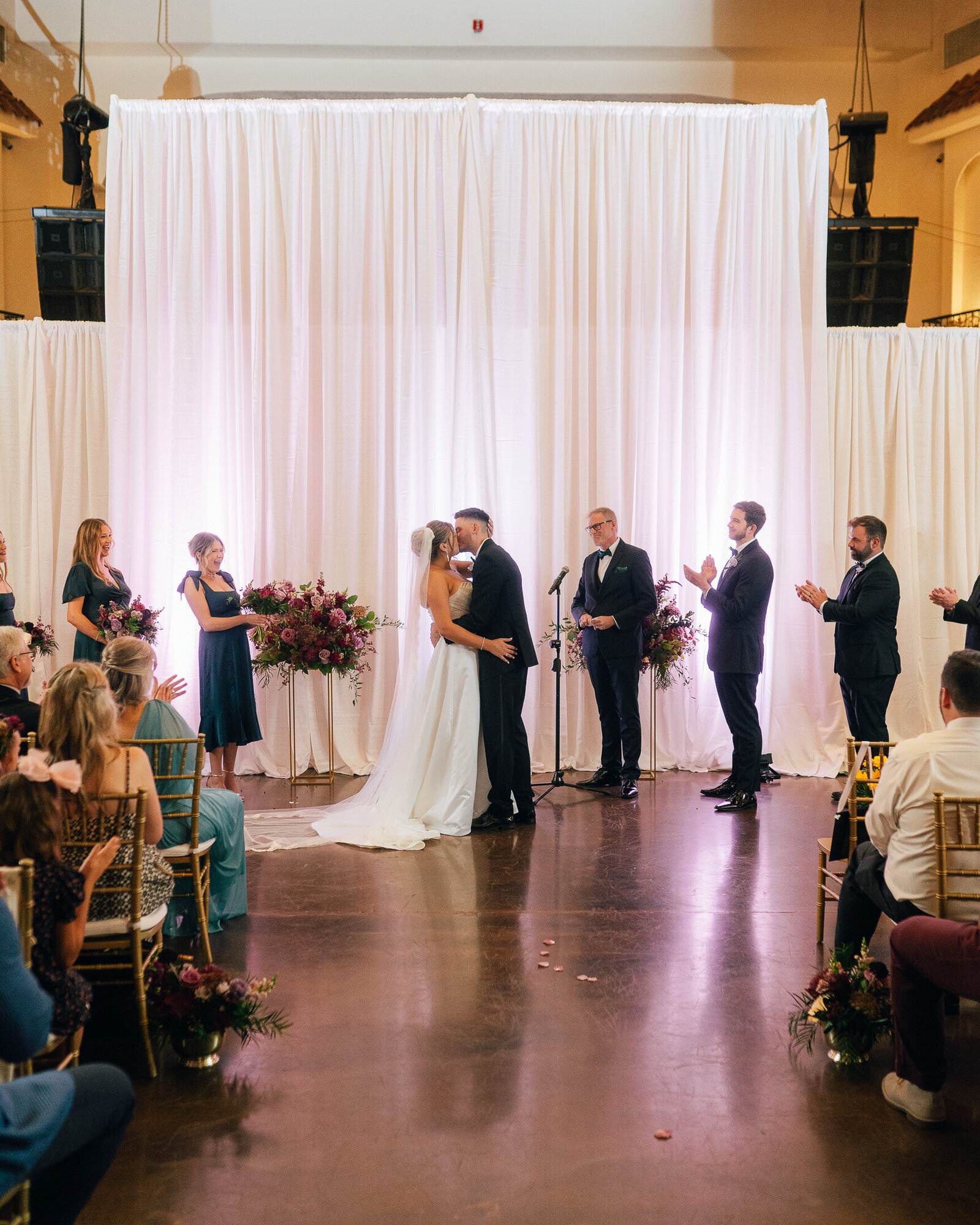 Corby Intercontinental Hotel Kansas City Wedding Plaza-169