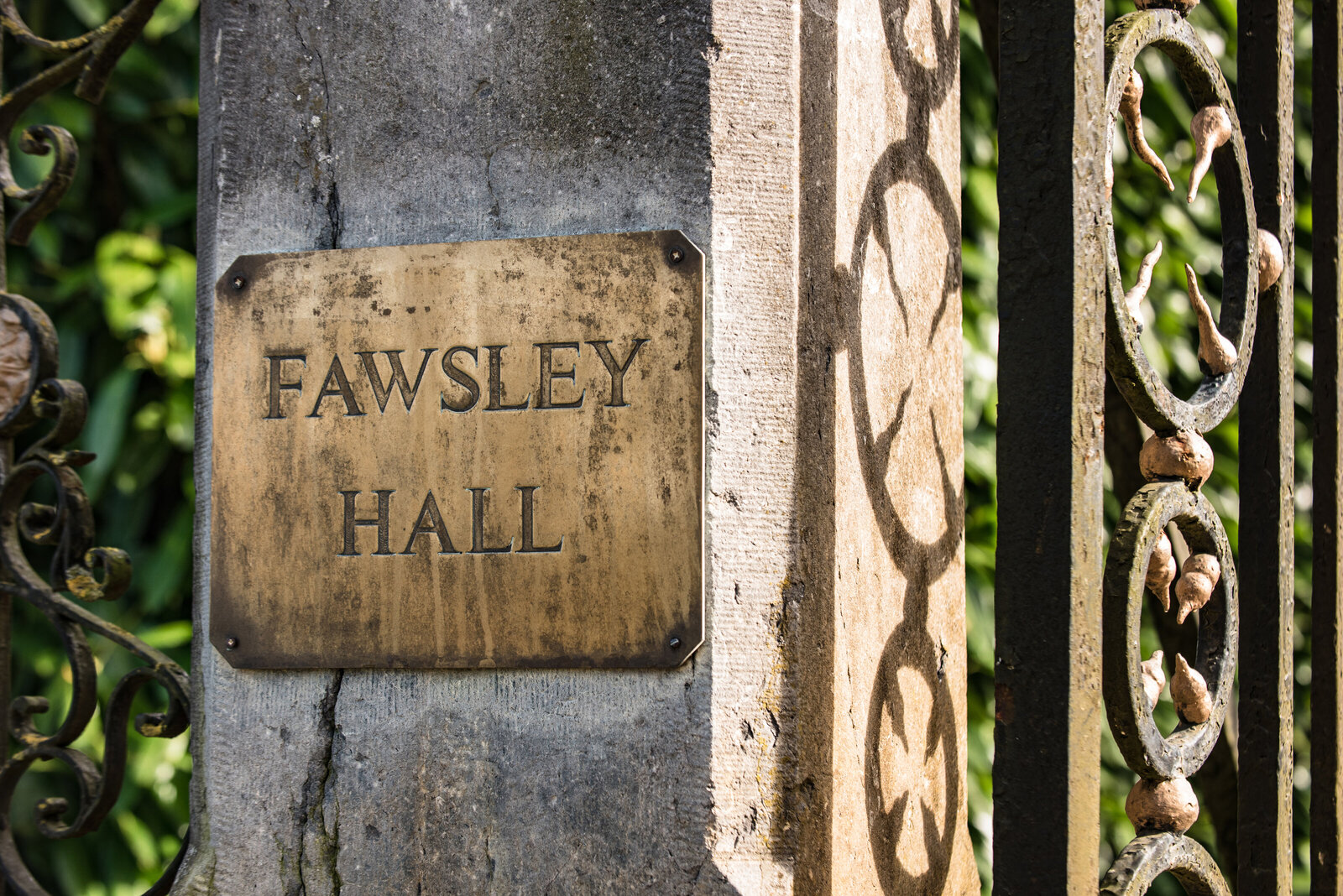 Fawsley-Hall-wedding-photography-1007