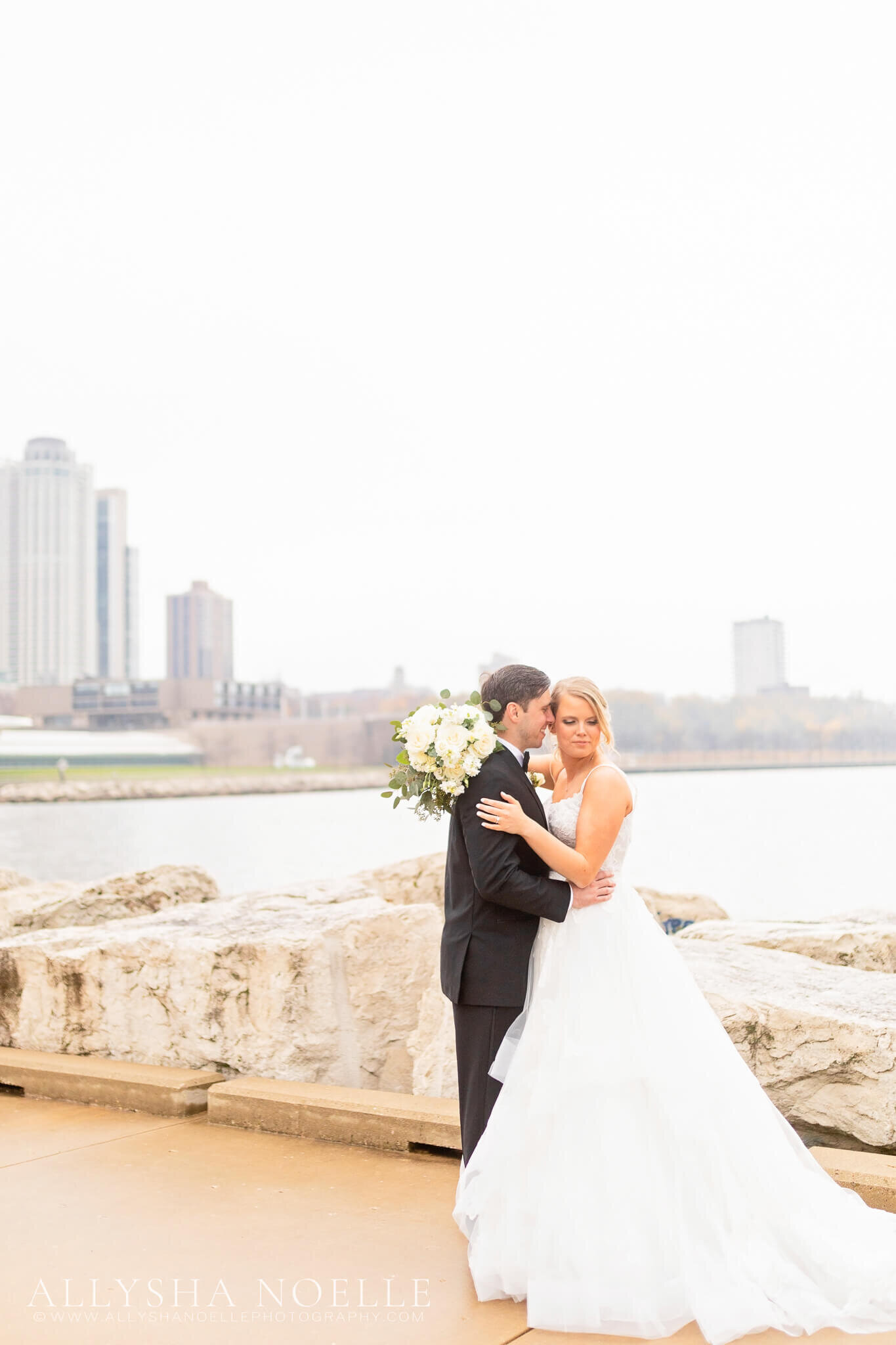 Wedding-at-The-Factory-on-Barclay-in-Milwaukee-0429