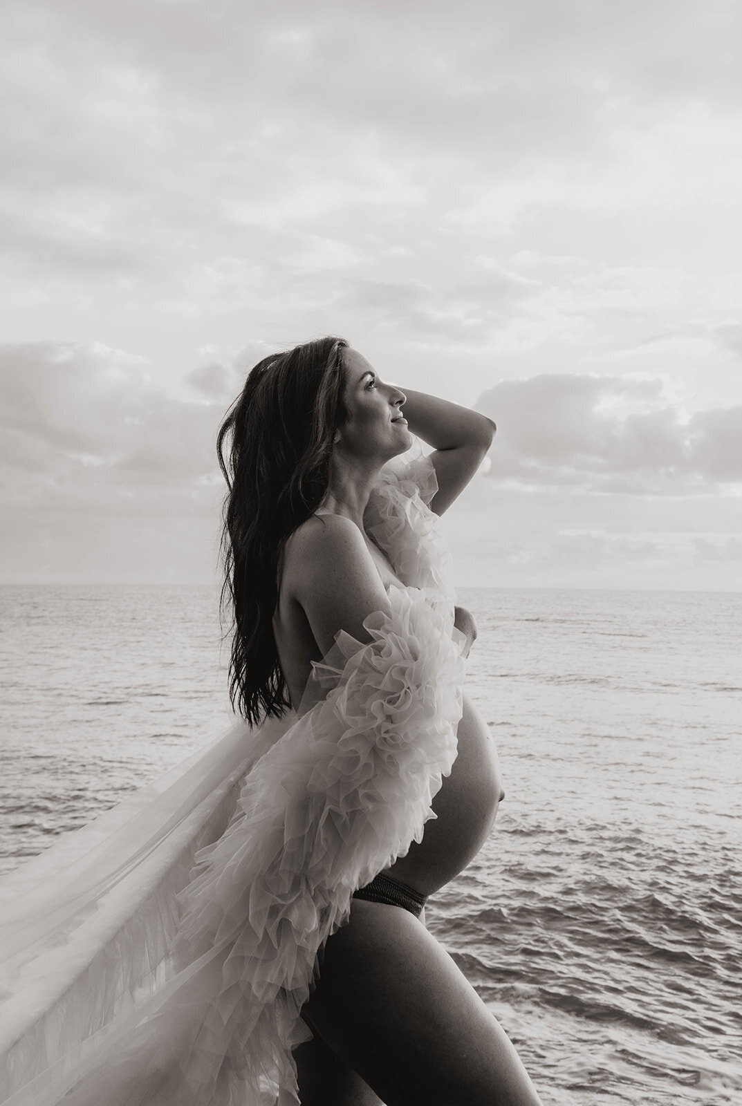 cairns maternity photographer