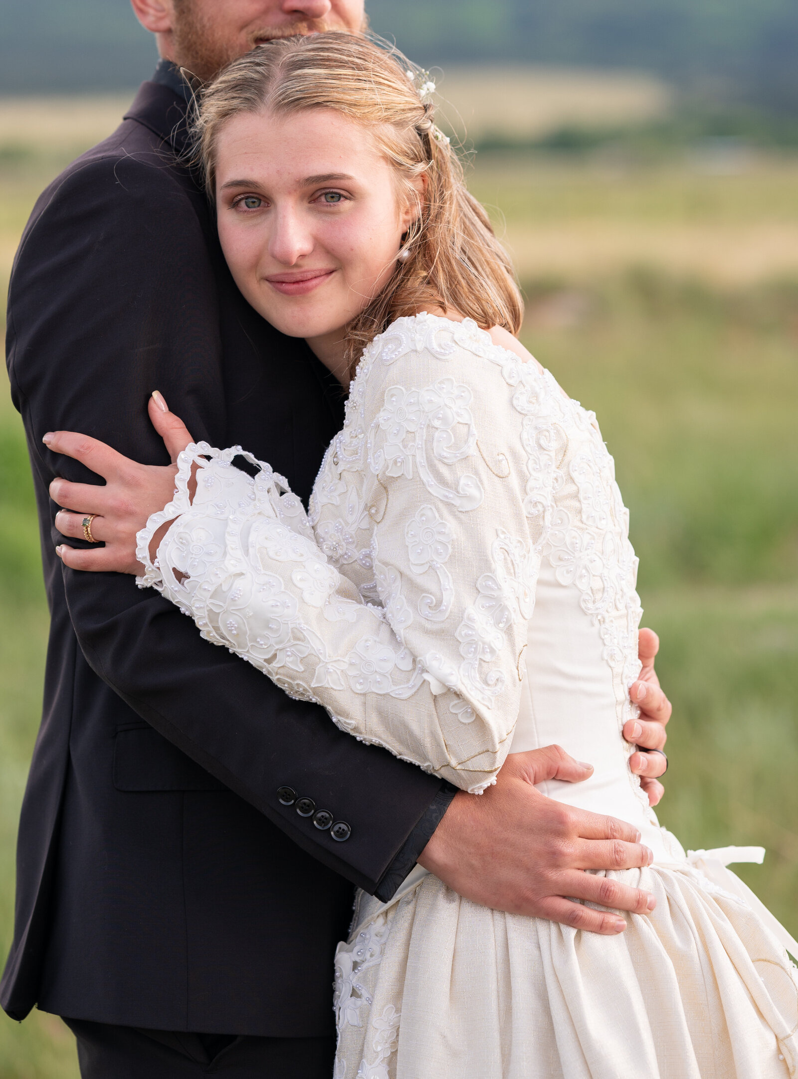 KBP-Dylan + Katharyn Colorado Barn Wedding-185