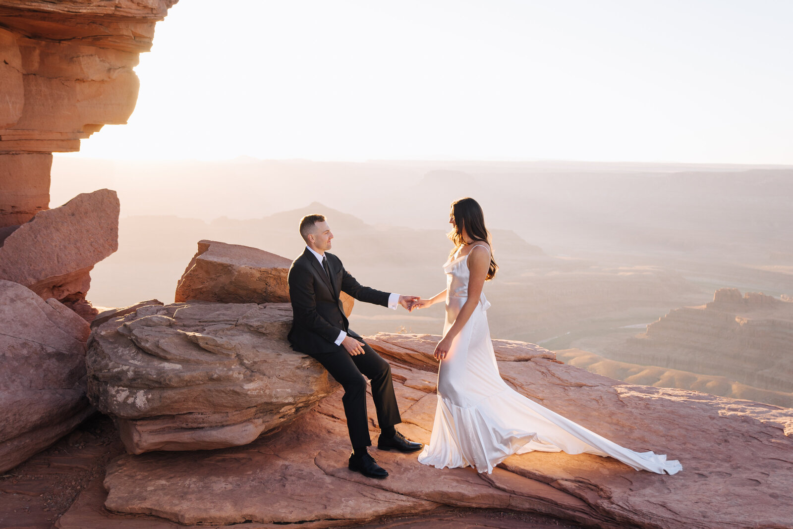 moab-utah-elopement-photographer