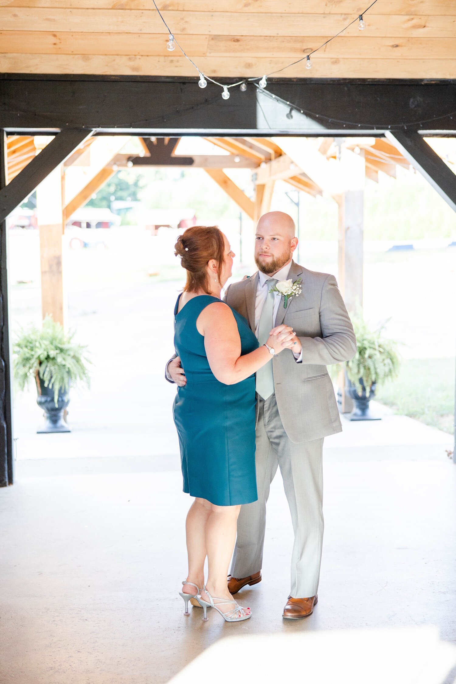 2022 08 14_Elle Josh Wedding_Nuzzos Farm_Branford CT_06-Reception-247