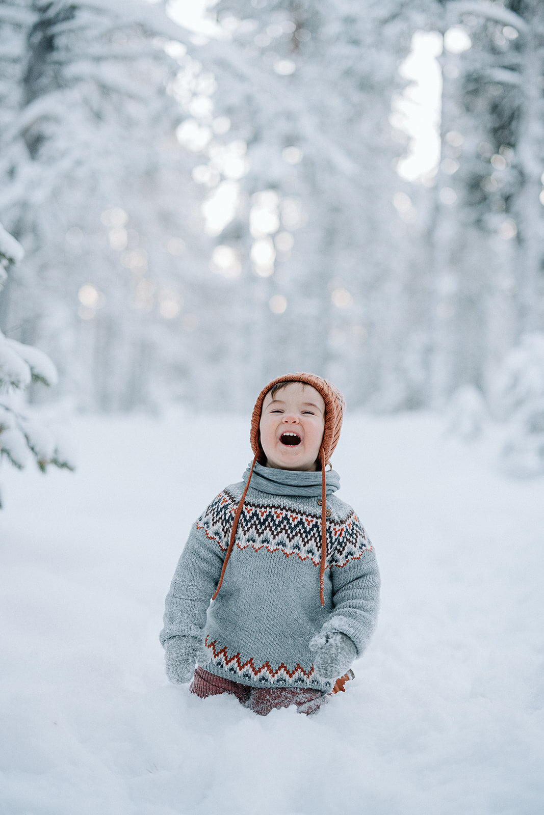 fotograf-i-kiruna-porträttfotograf-familjefotograf-gravidfotograf077