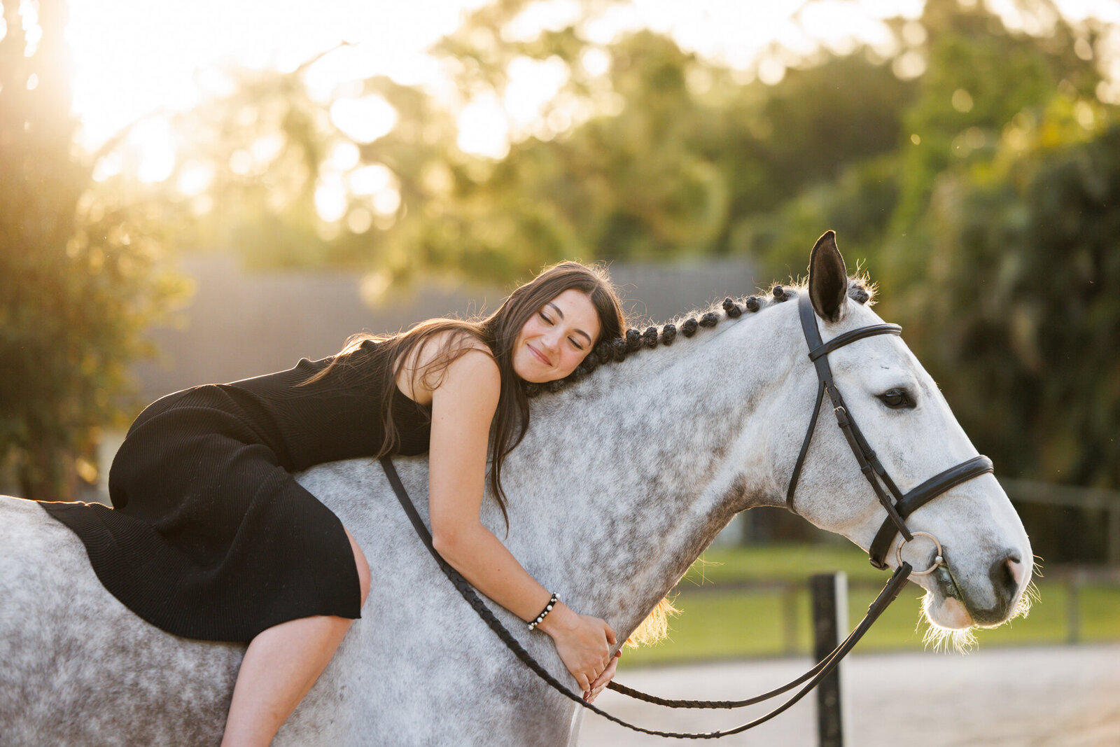 grey-horse-sunset-session-dress