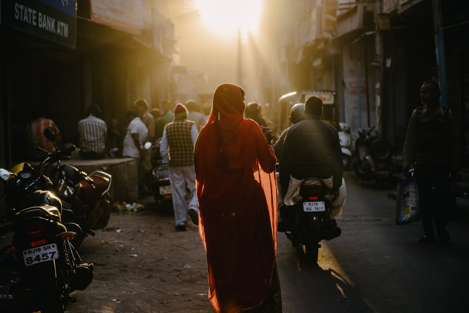 india003