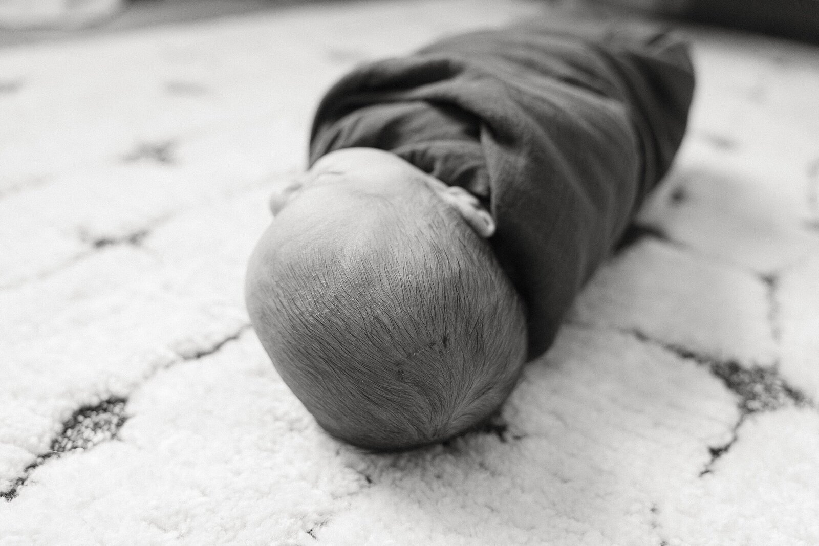 Elkhart-Indiana_Newborn-Photography_Katie-Whitcomb_Ezekiel_0017