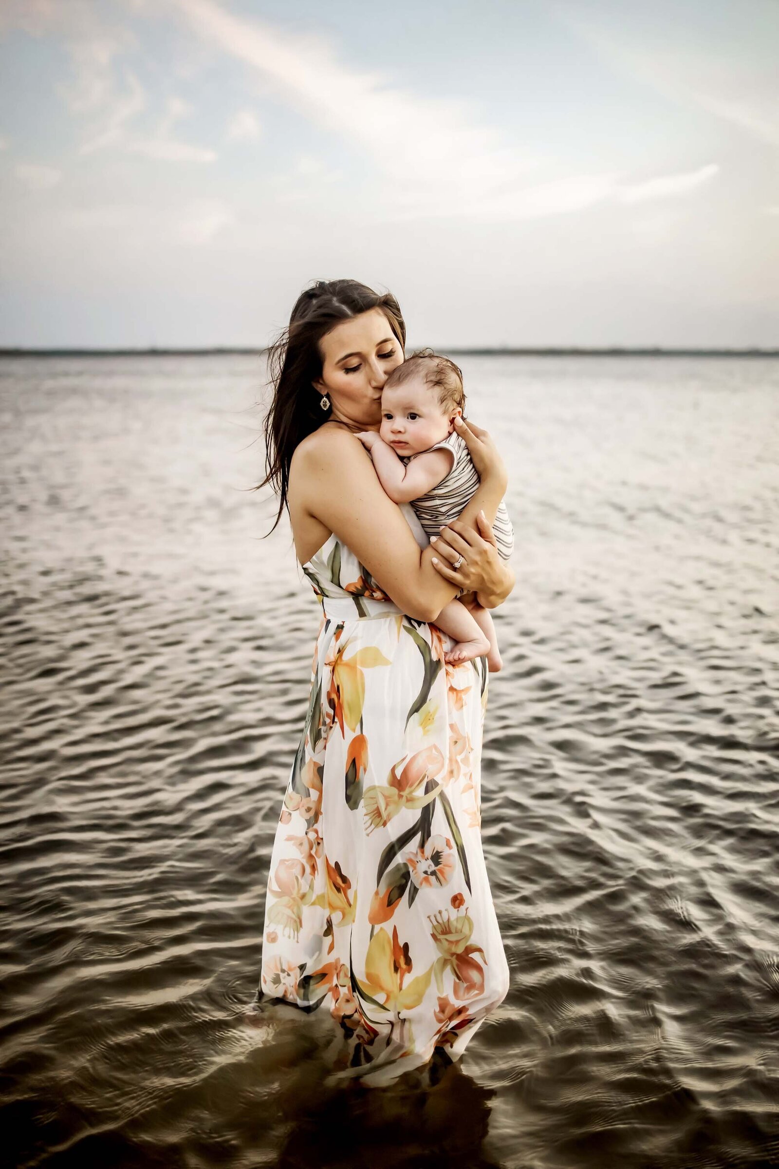 lakeside new baby session