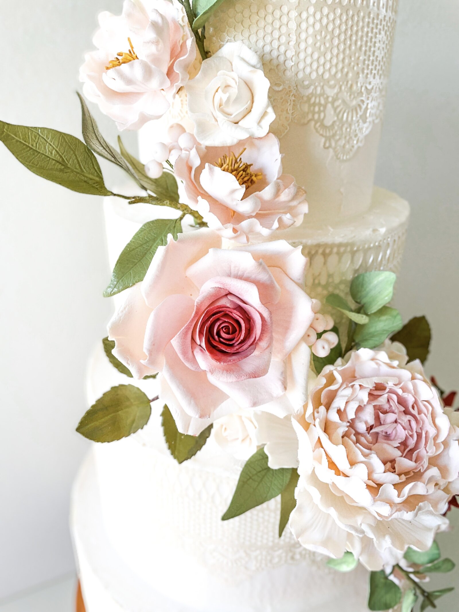 where to buy sugar flowers for wedding cakes