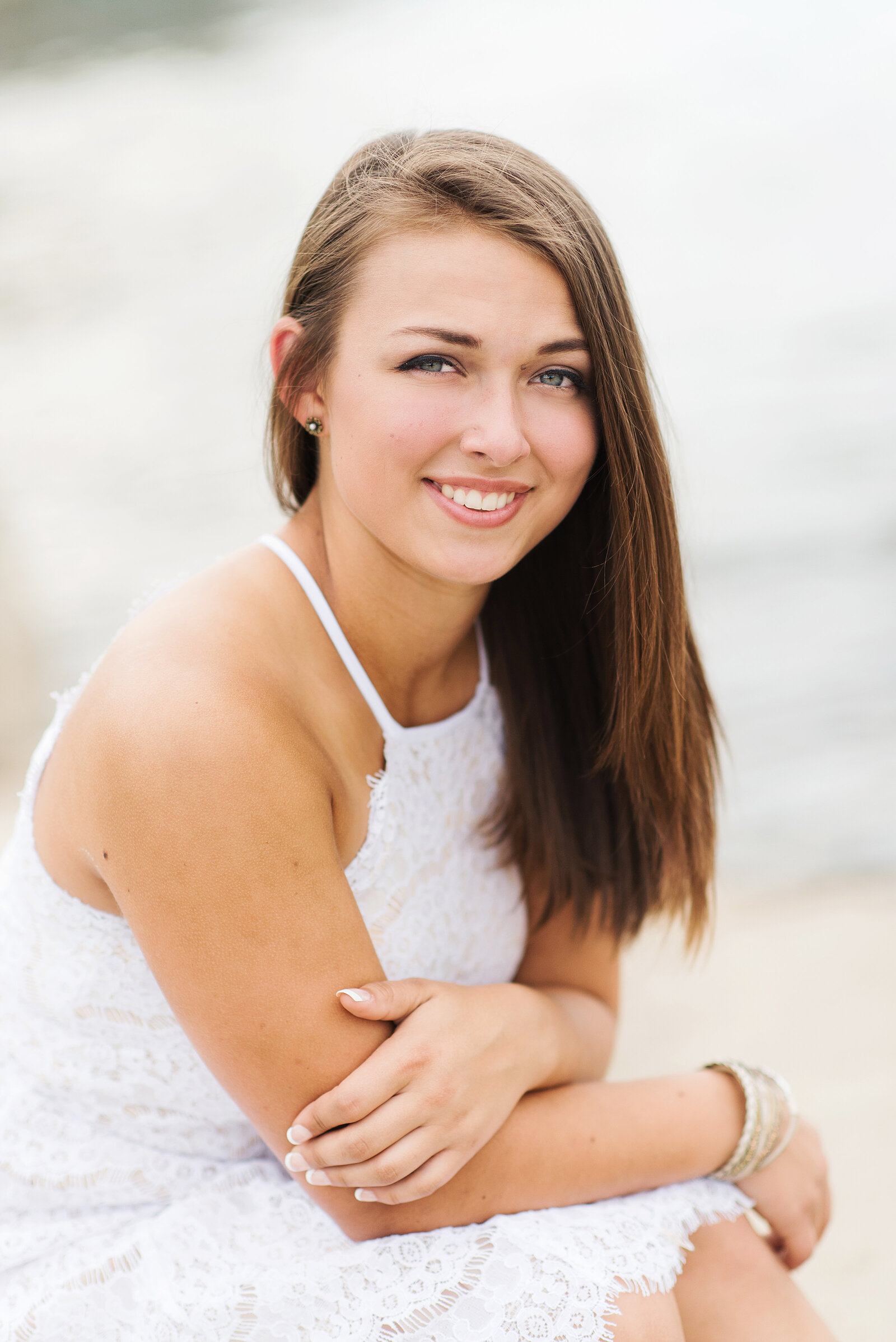 senior girl sitting