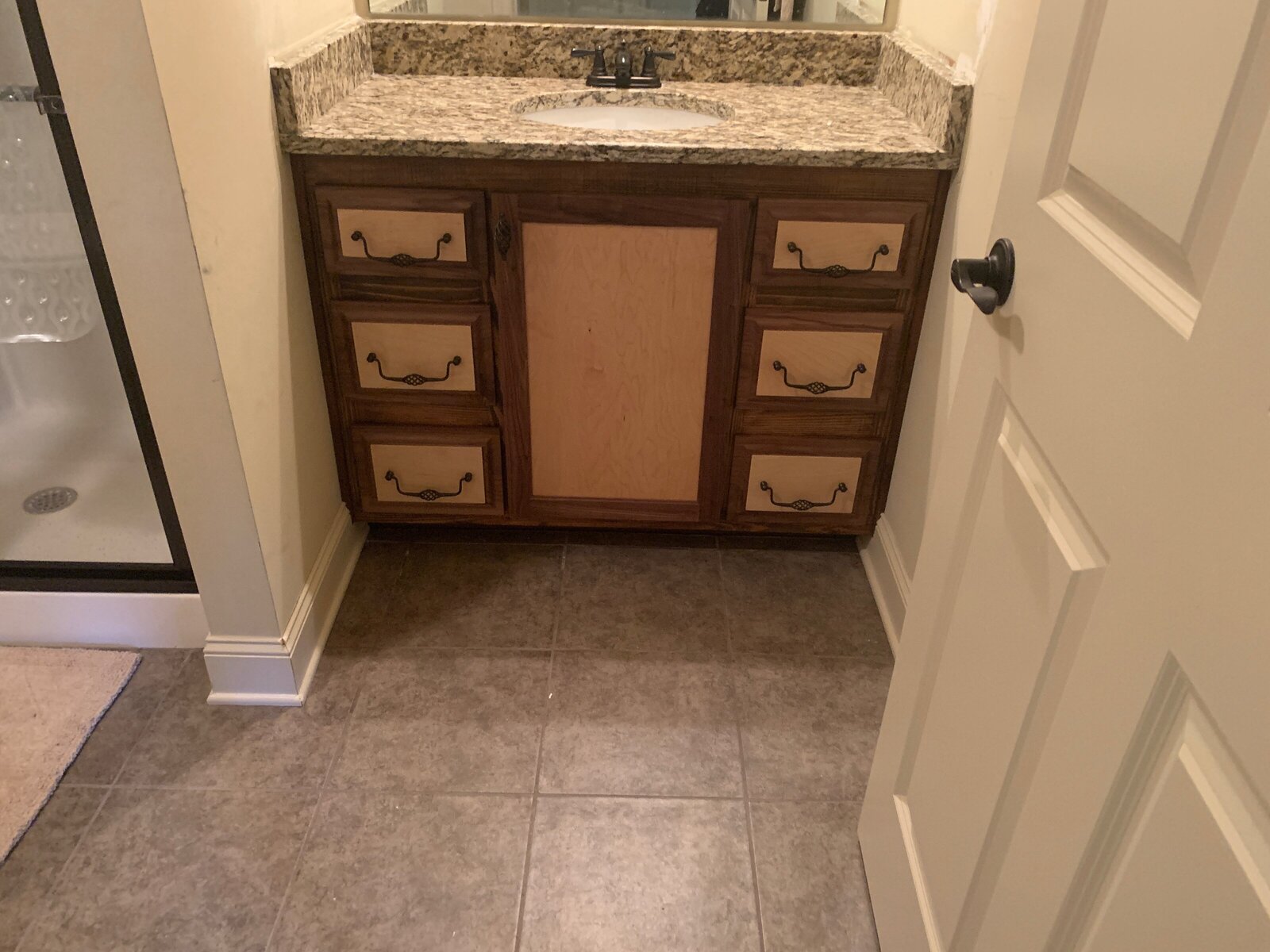 custom bathroom vanity carpentry