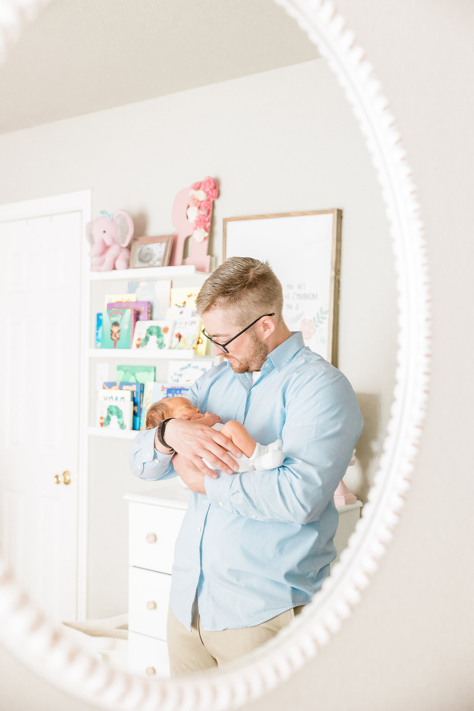 lifestyle newborn photography dallas texas