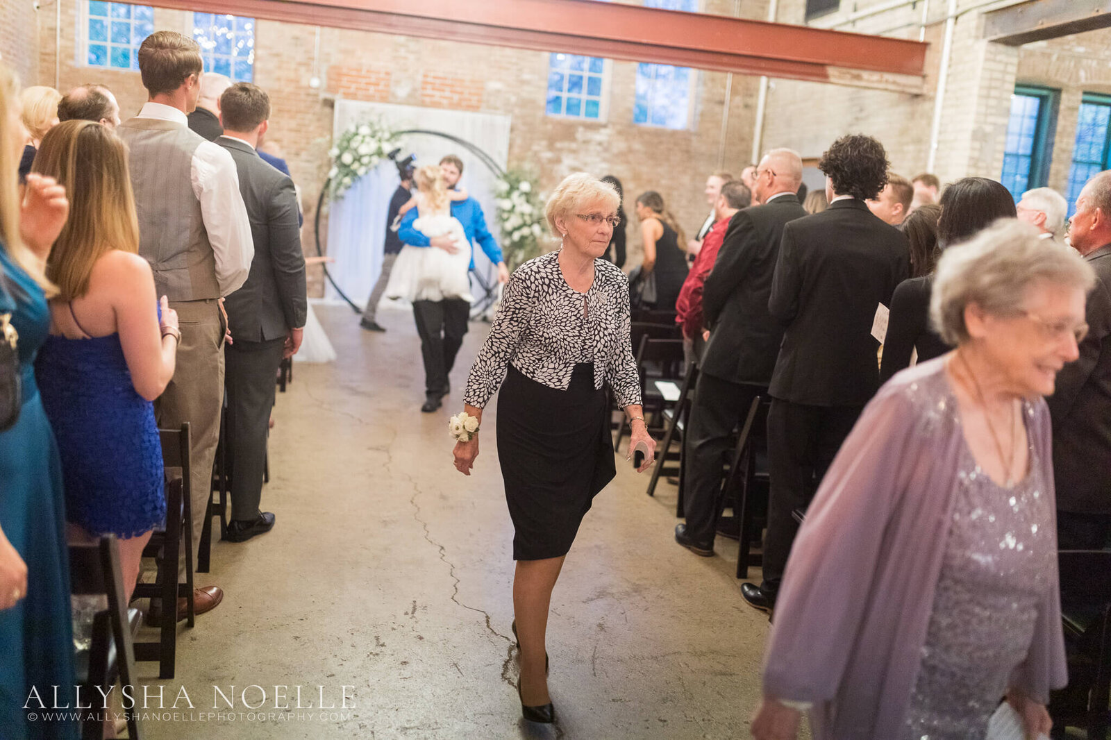 Wedding-at-The-Factory-on-Barclay-in-Milwaukee-0866