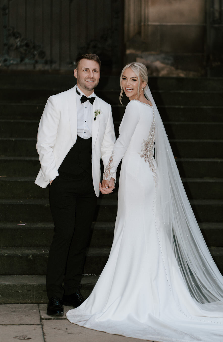 Nicola-Campbell-Editorial-Wedding-Photographer-Scotland-Signet-Library-Caitlin&Darren-10