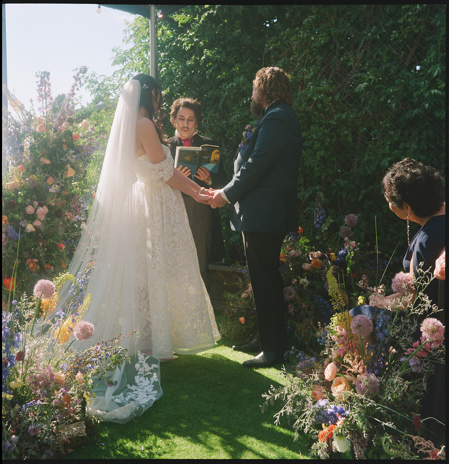 Gothic-Disco-Floral-Wedding11