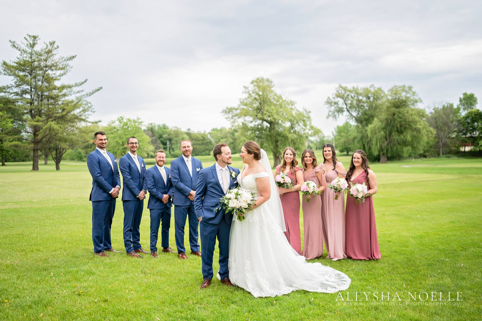 Wedding-at-River-Club-of-Mequon-159