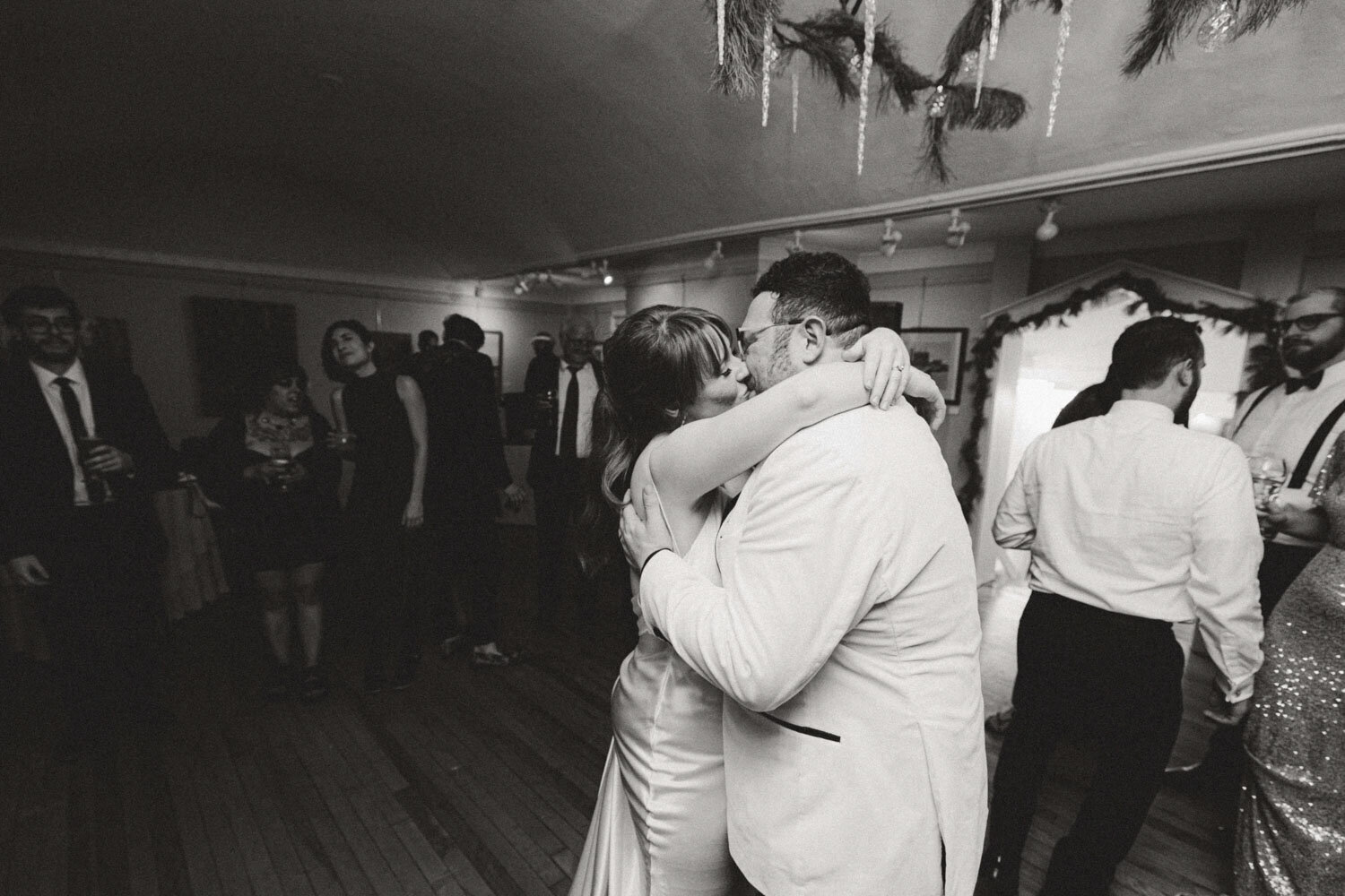 Anita-and-Josh-Jewish-wedding-in-Boston-Platinum-Key-Weddings-02