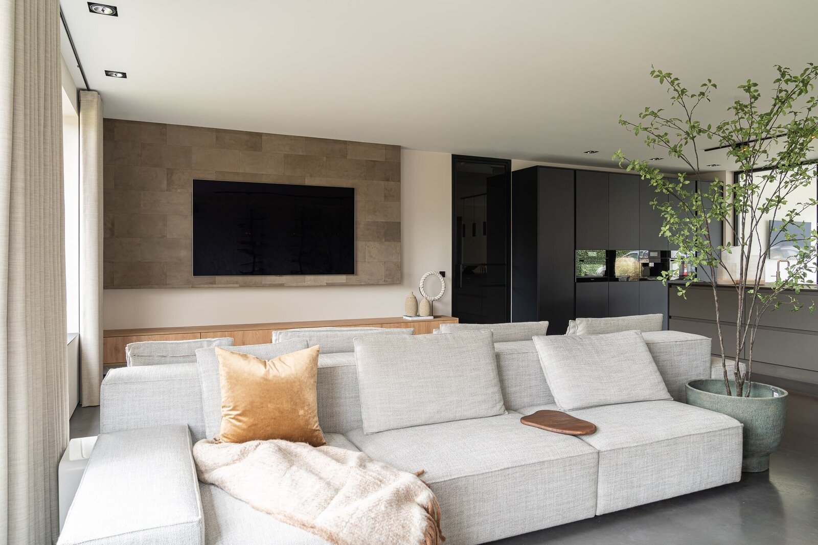 BinnenkijkerChrissyInteriors21okt2025-webres-Bogé-1-min