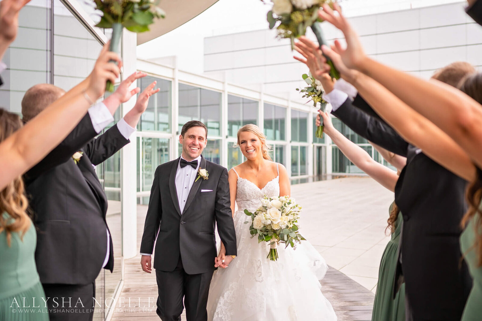 Wedding-at-The-Factory-on-Barclay-in-Milwaukee-0250