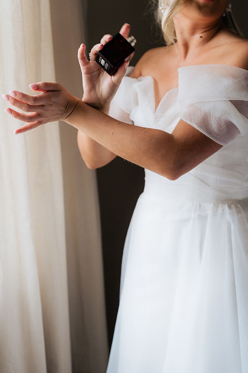 Relaxed Timeless Slieve Russell Cavan Wedding Photos  (12)