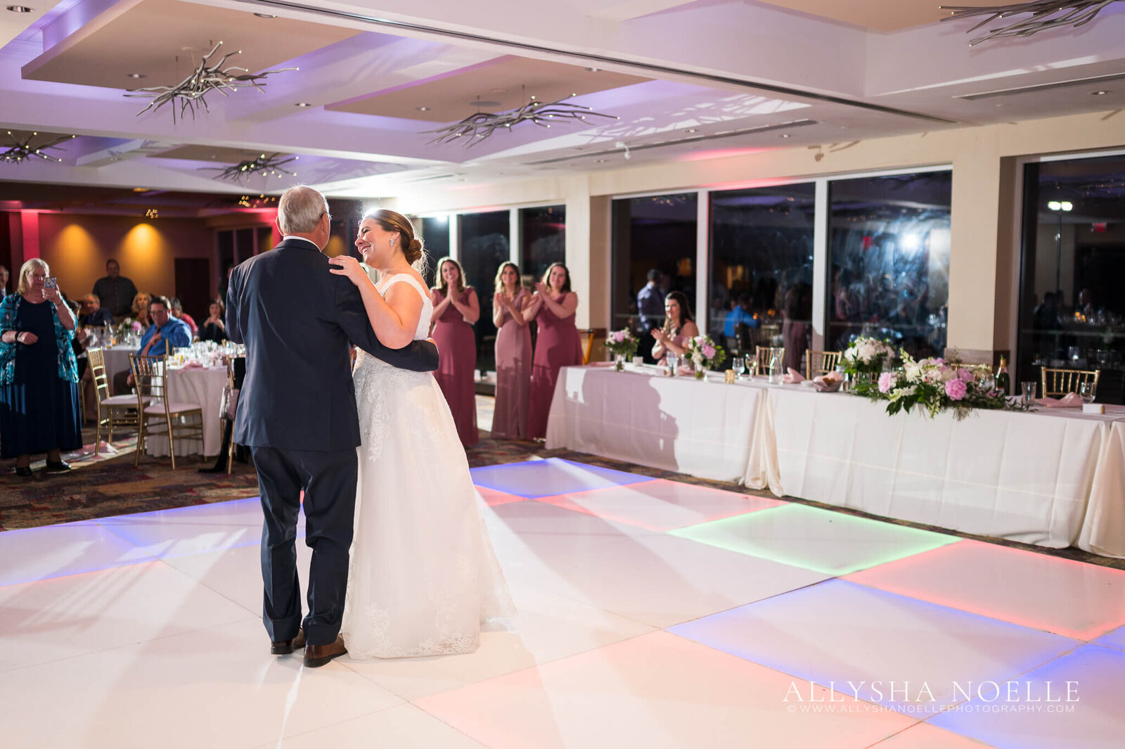 Wedding-at-River-Club-of-Mequon-898
