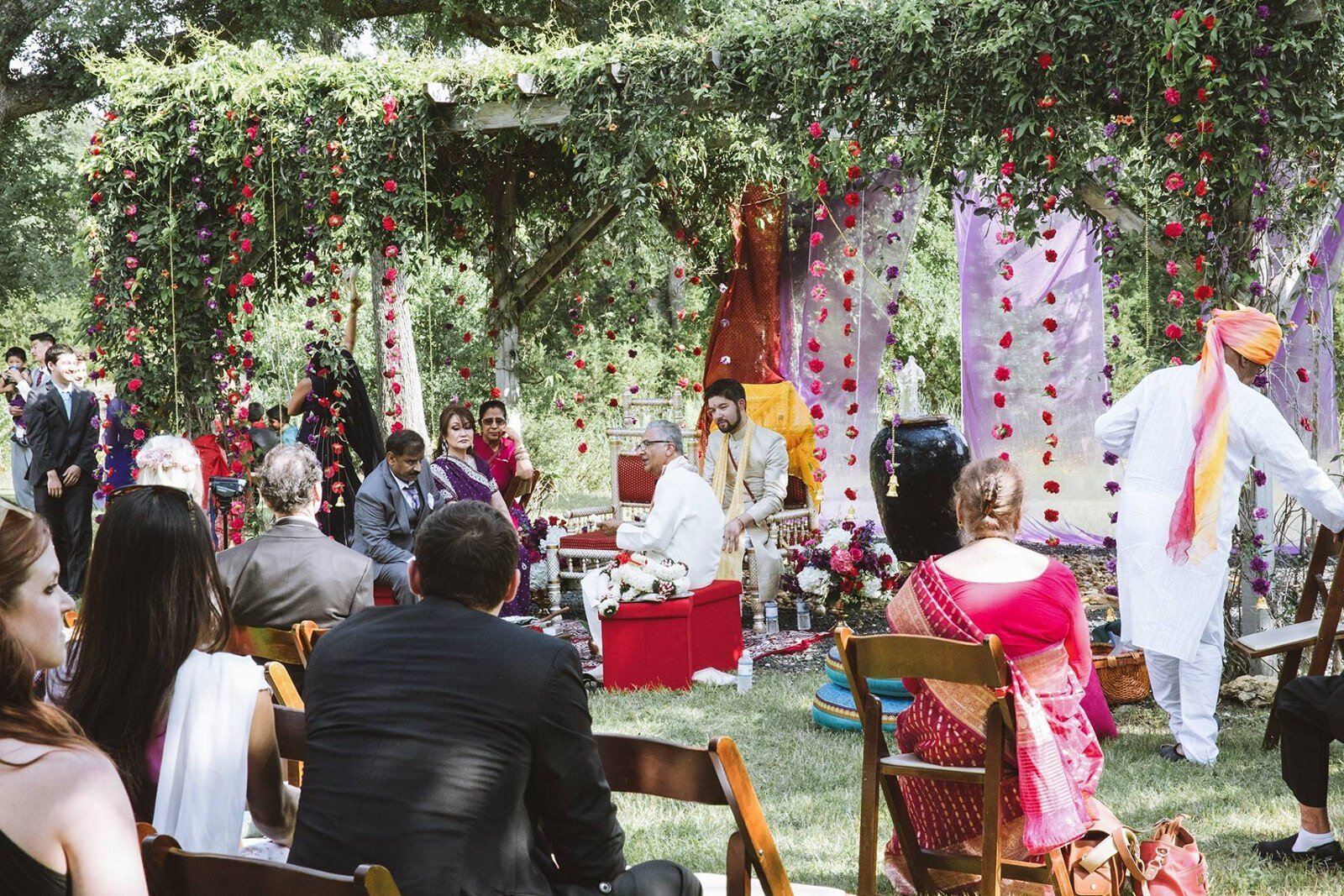 indian-outdoor-wedding-venue-ceremony