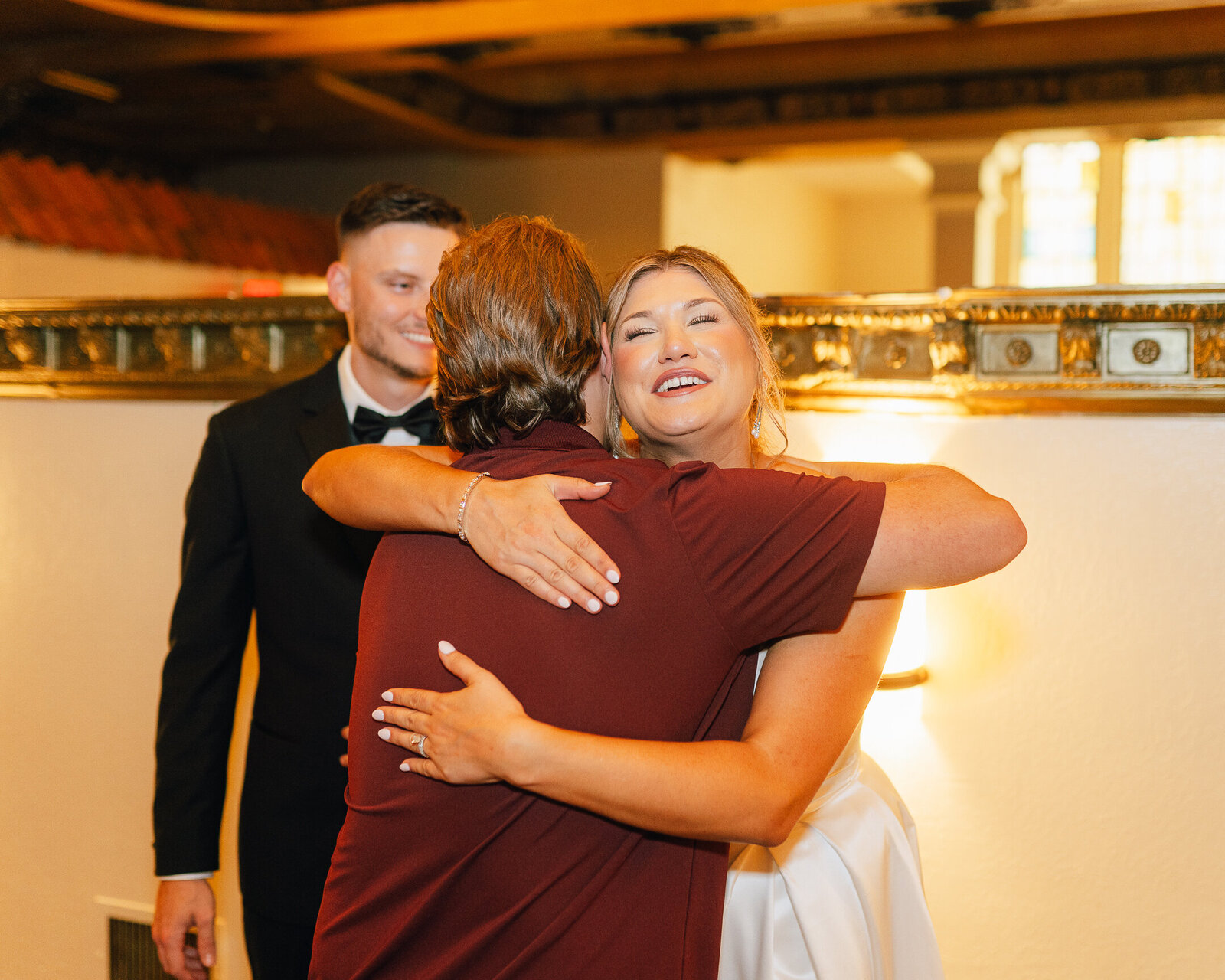 Corby Intercontinental Hotel Kansas City Wedding Plaza-187