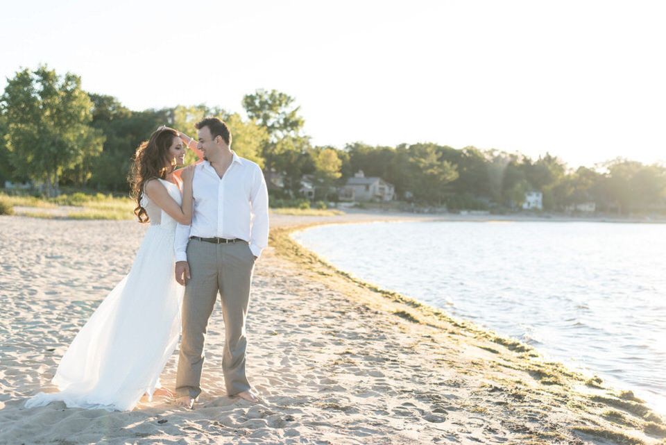 Alaa-Jad-Ottawa-Beach-Bridal-Shoot-Ali-Batoul-Creatives-99-1024x684(pp_w990_h661)