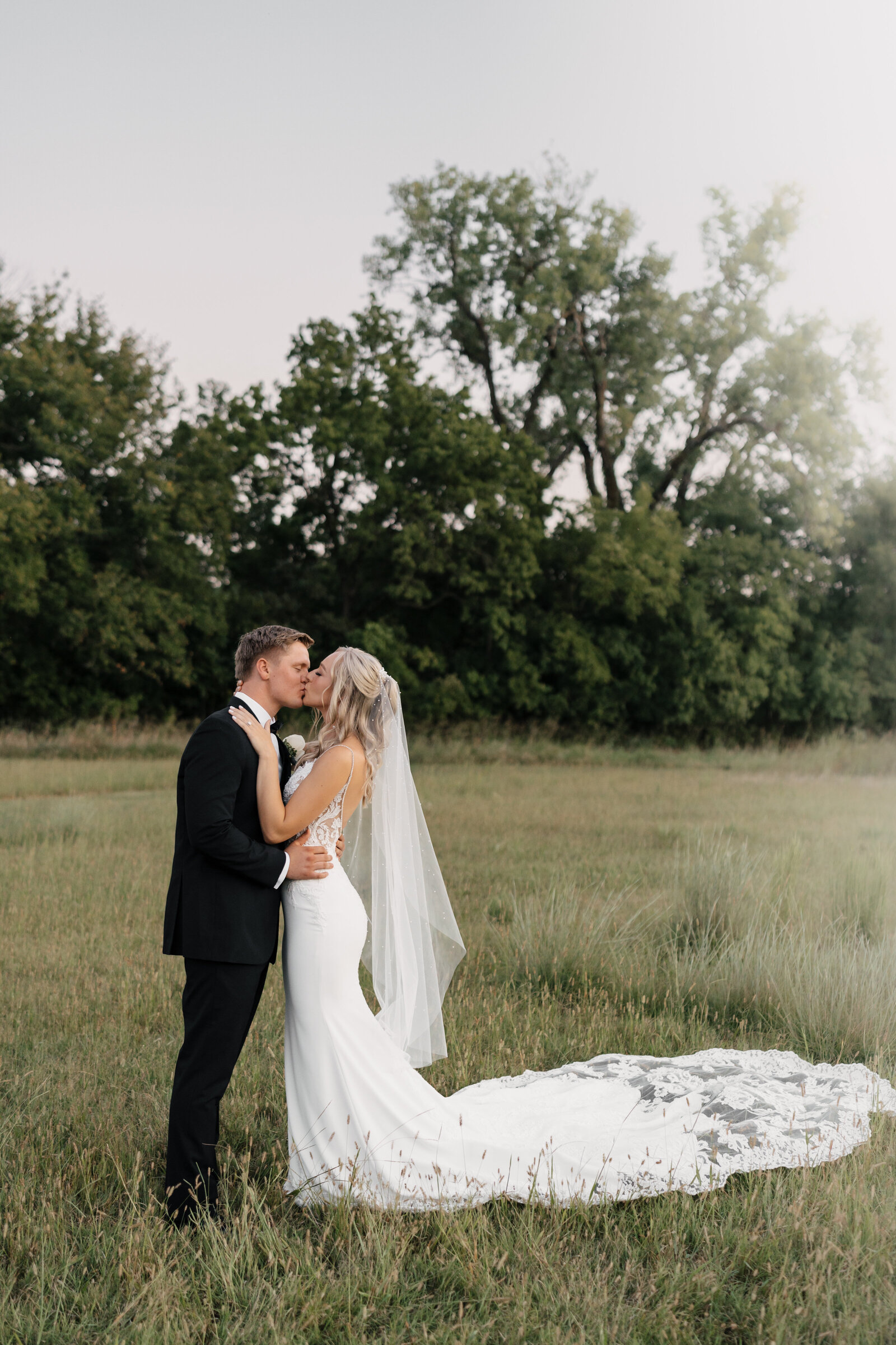 Stunning Yosemite destination wedding photos of a happy couple enjoying their special day surrounded by nature’s beauty.