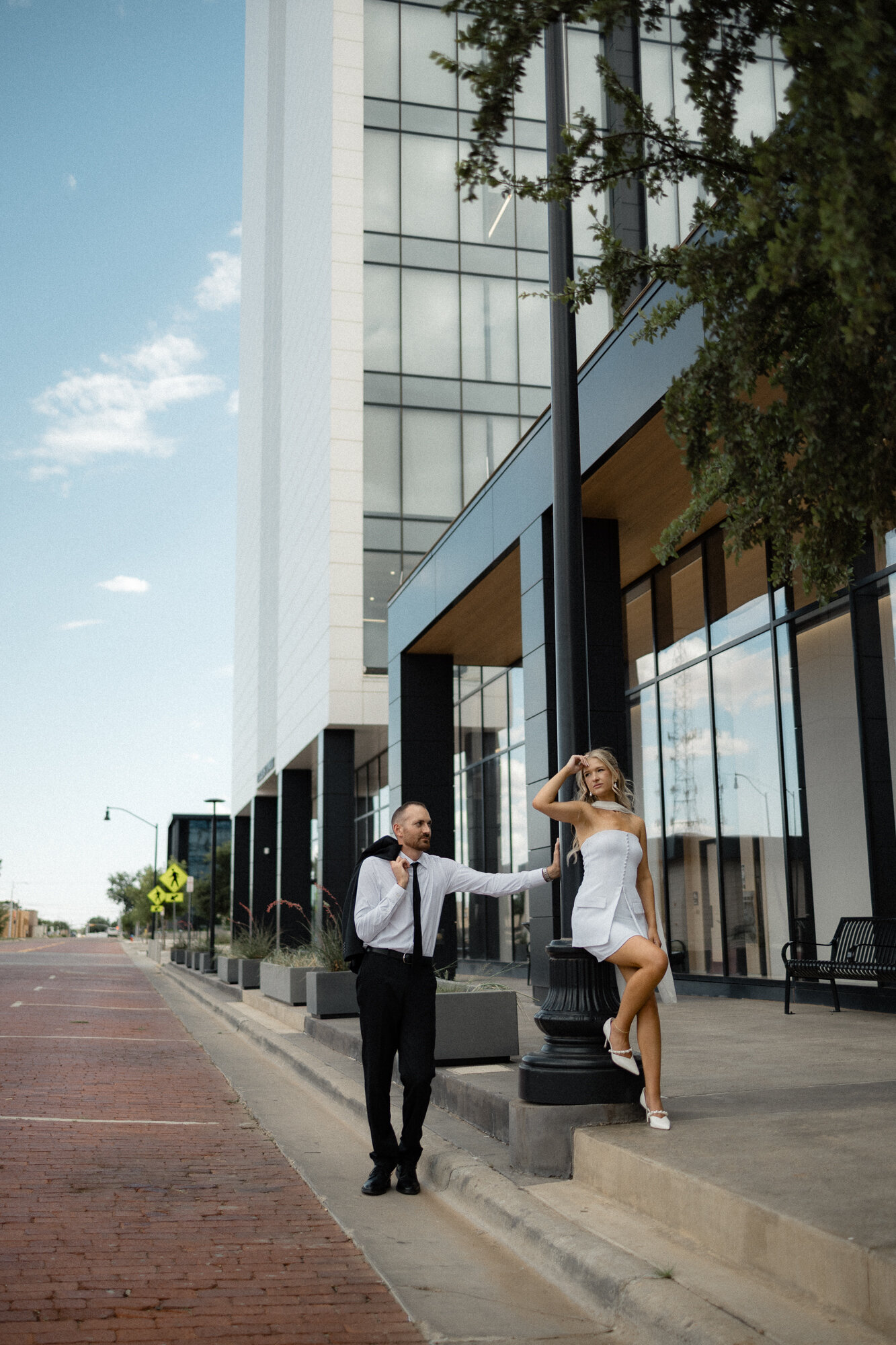 TaylorandColton-lubbockdowntown-wedding-dawnphotoco-228