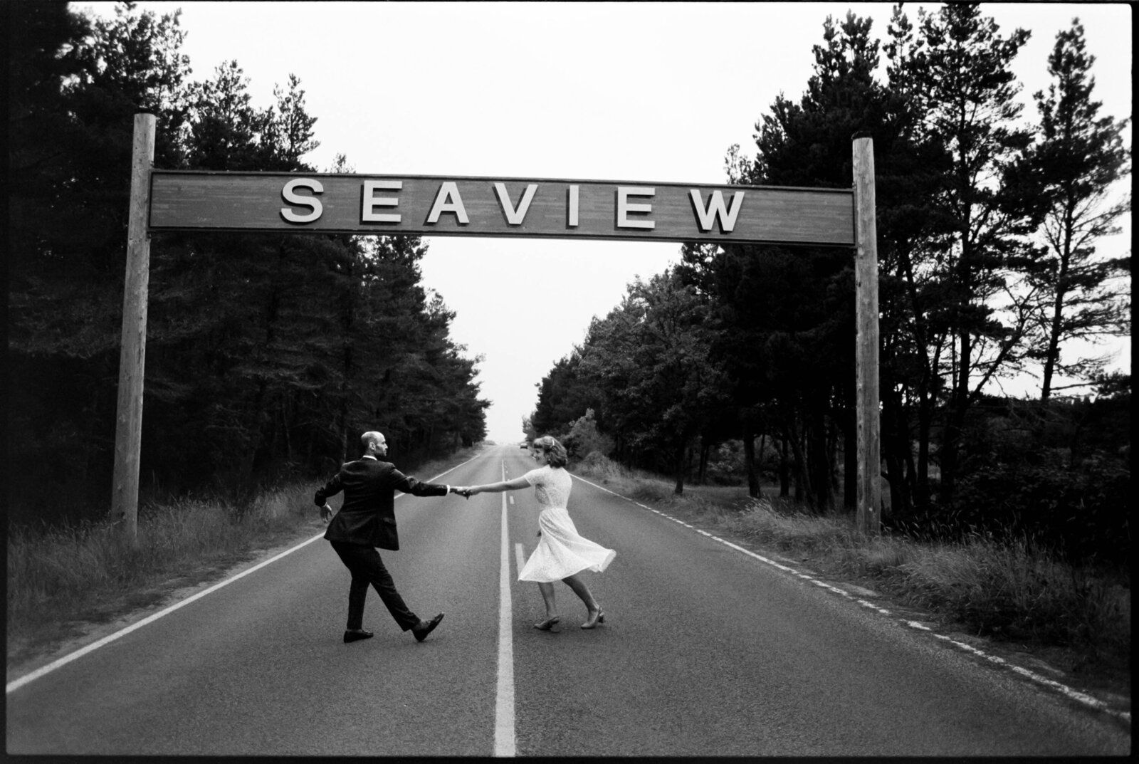 Jess-Buckley-Photo-FILM-Wedding-Coast-Lodge-18