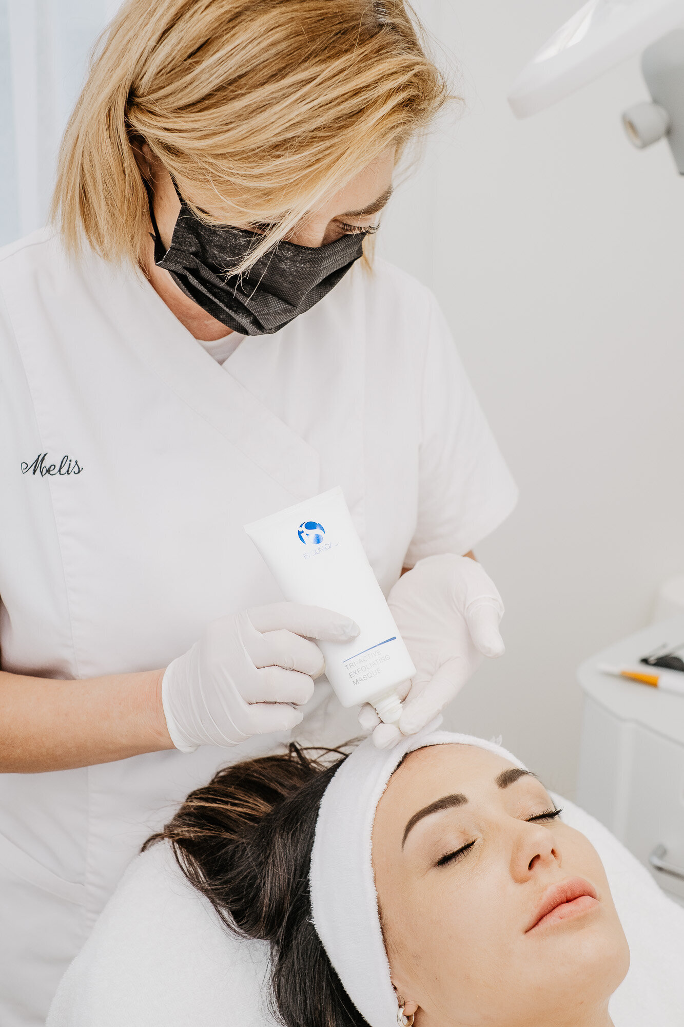 250226_foundbyheart_Nora_Brumm_Branding_Shooting_Portofino_Beauty_lowres-109