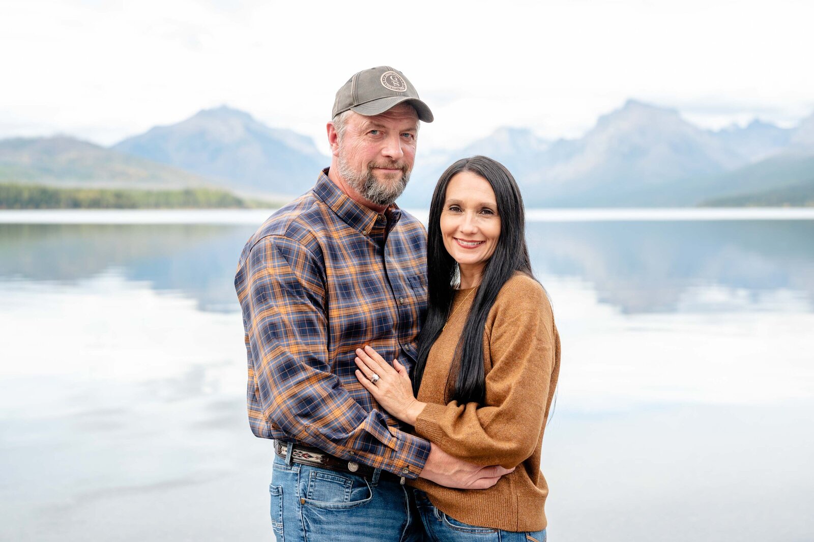 Kalispell-MT-fall-mini-session-Magnolia-and-Grace-Photography-Co-glacier-Lake-MacDonald-HopeL# (1)-2