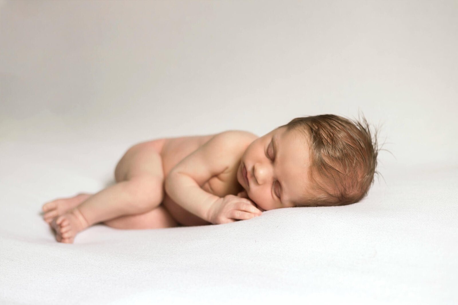 Philadelphia-Newborn-Photographer-19