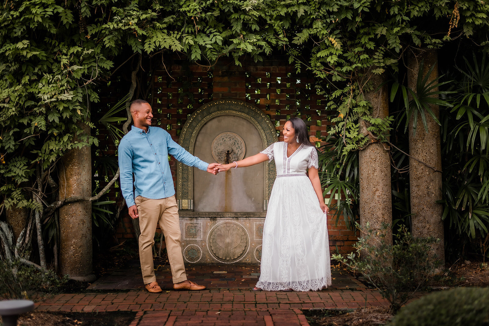 engagement photos Cummer Museum of Art and  Gardens chabeli woolsey photography-272