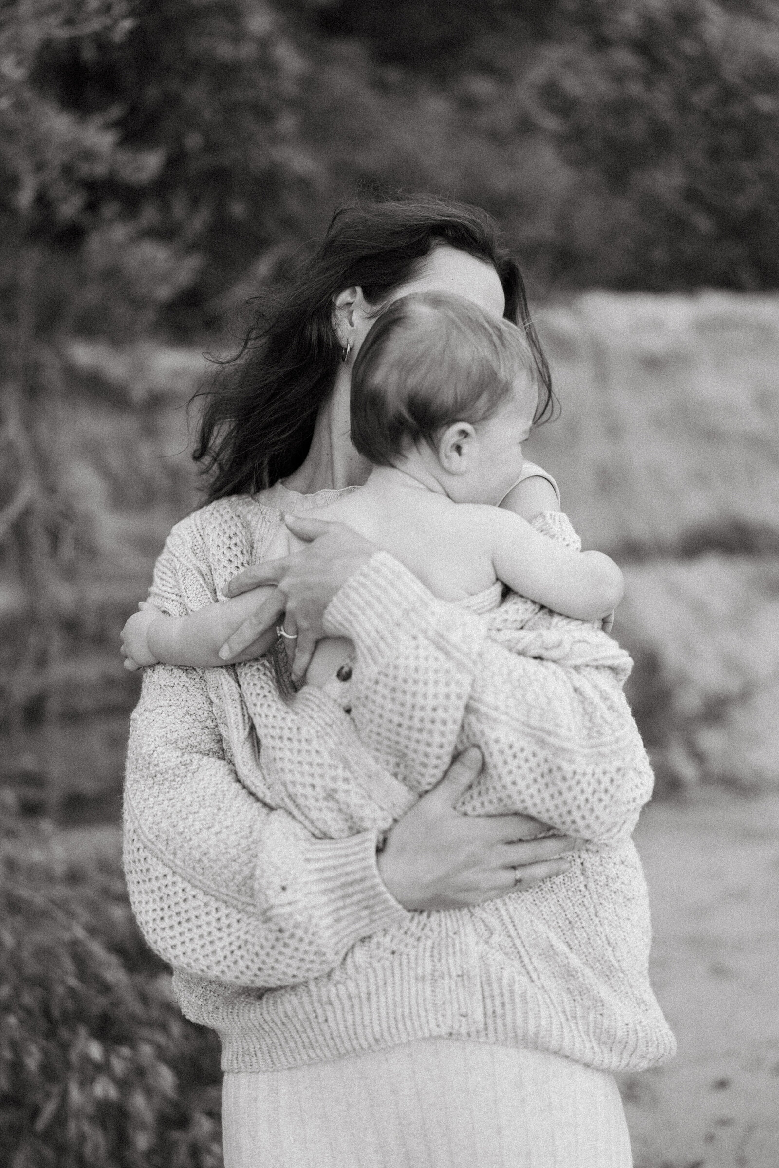 Point-addis-family-photo-session-with-baby-and-dog-Bobby-Dazzler-Photography-49