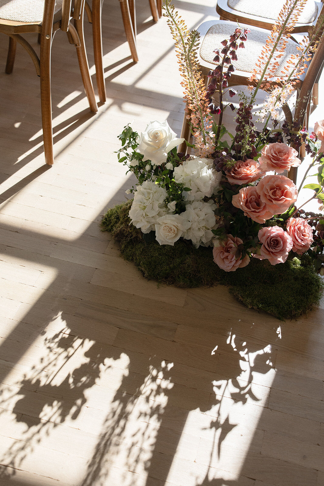 LIMEKILN Sussex wedding florist (11)