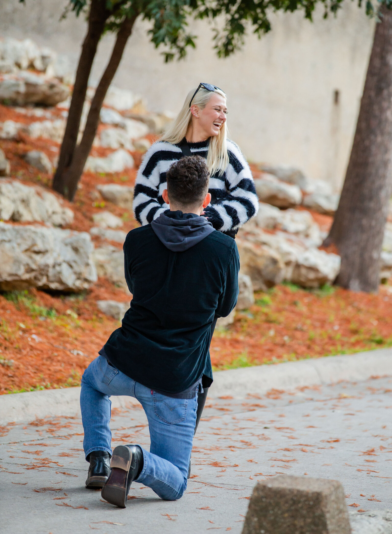 guy down on one knee