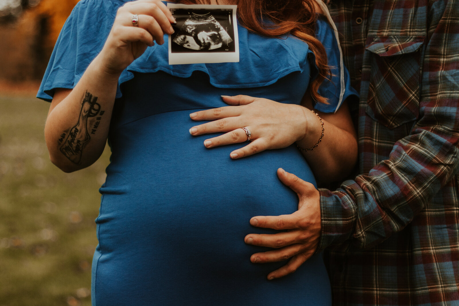 Fall-Maternity-Photos-Vanderbilt-Mansion-Love-to-Lens-Photography-(54)