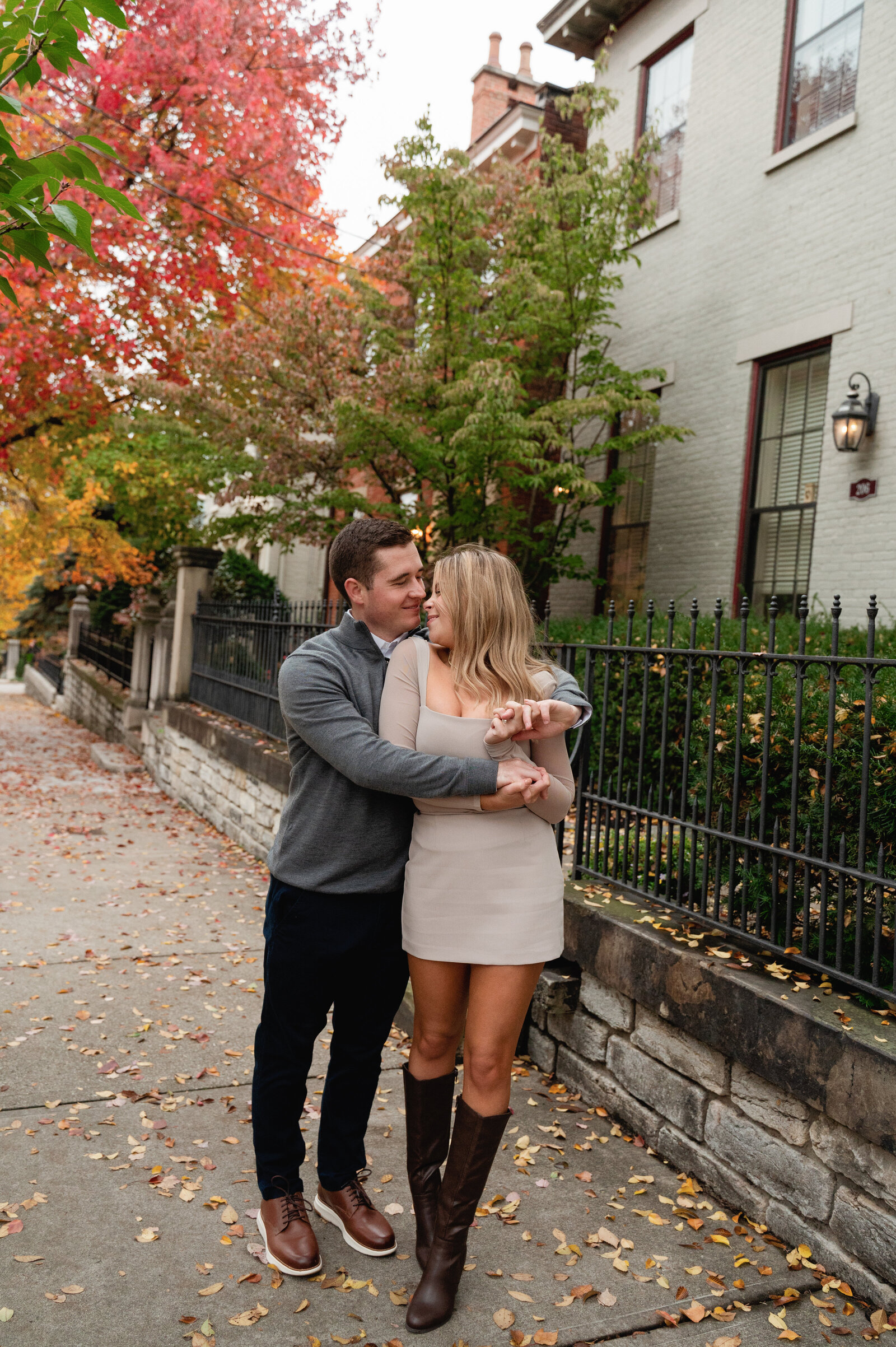 Best-Cincinnati-Ohio-Wedding-Photographer-Ally-And-Zach-Jenna-Martin-238