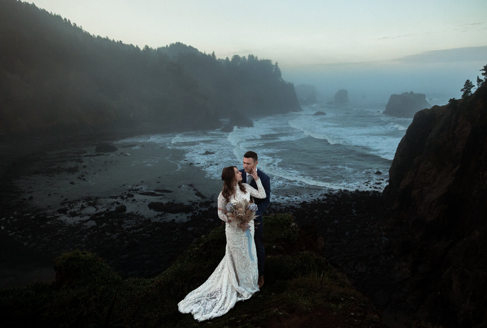 Oregon Coast Elopement Photography by Kollar – Arizona’s Premier Elopement Photographer