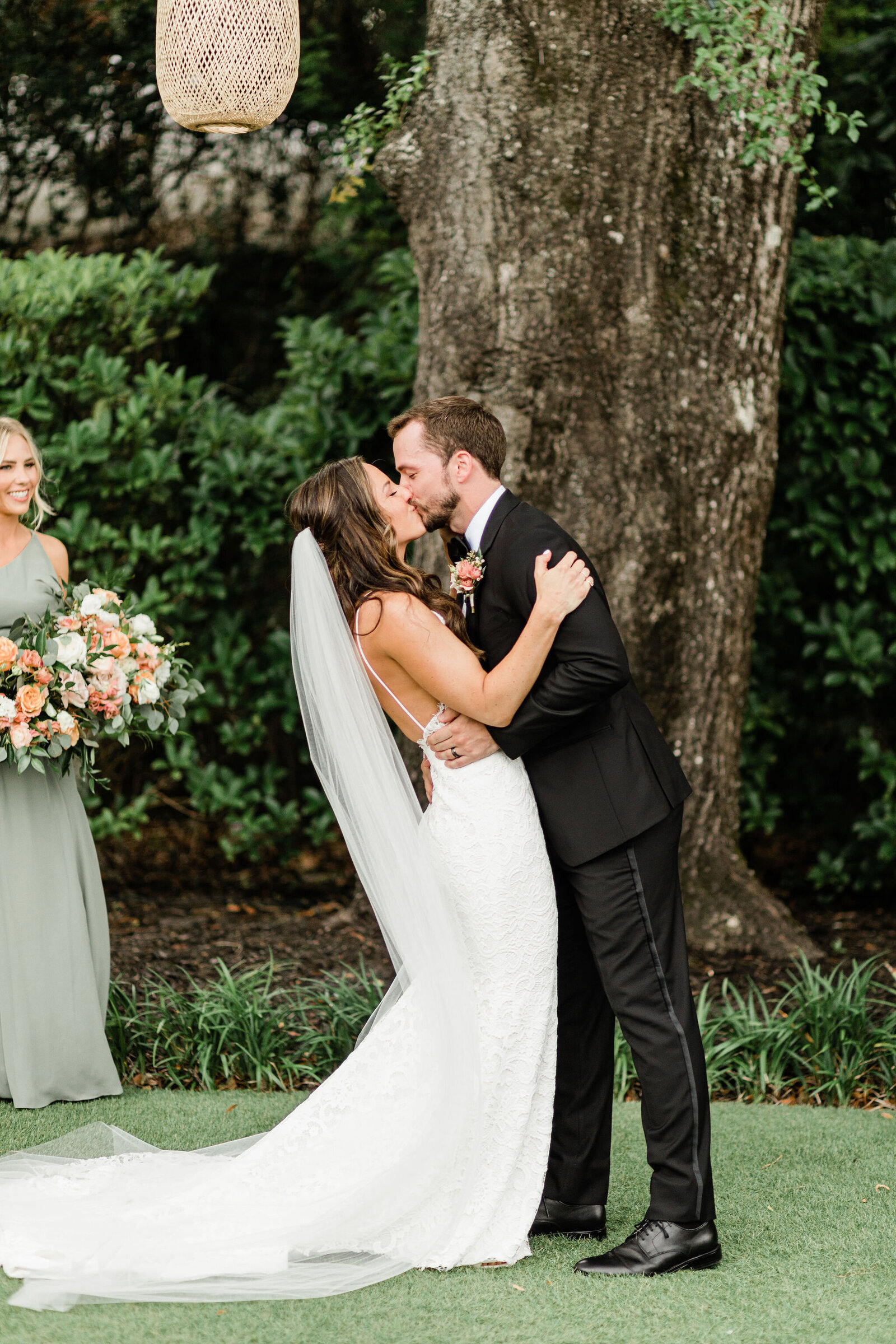 First Kiss | Wrightsville Manor, Wrightsville Beach NC | The Axtells Photo and Film