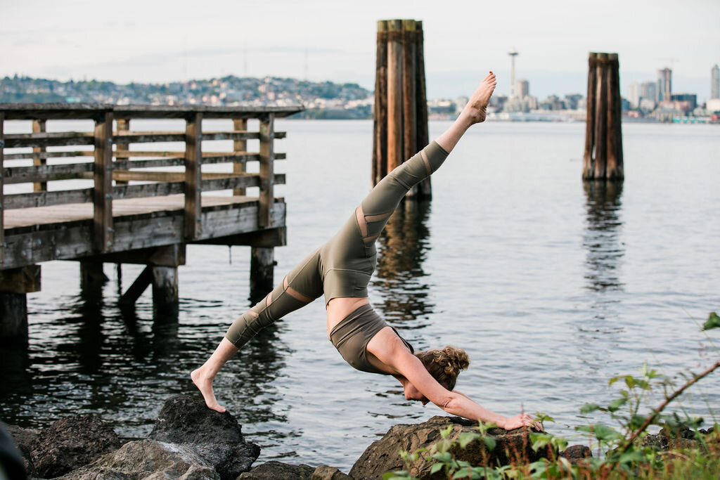 Yoga-photo-shoot-Alki-Beach-photos-Seattle-by-Adina-Preston-Photography-May-2020-5