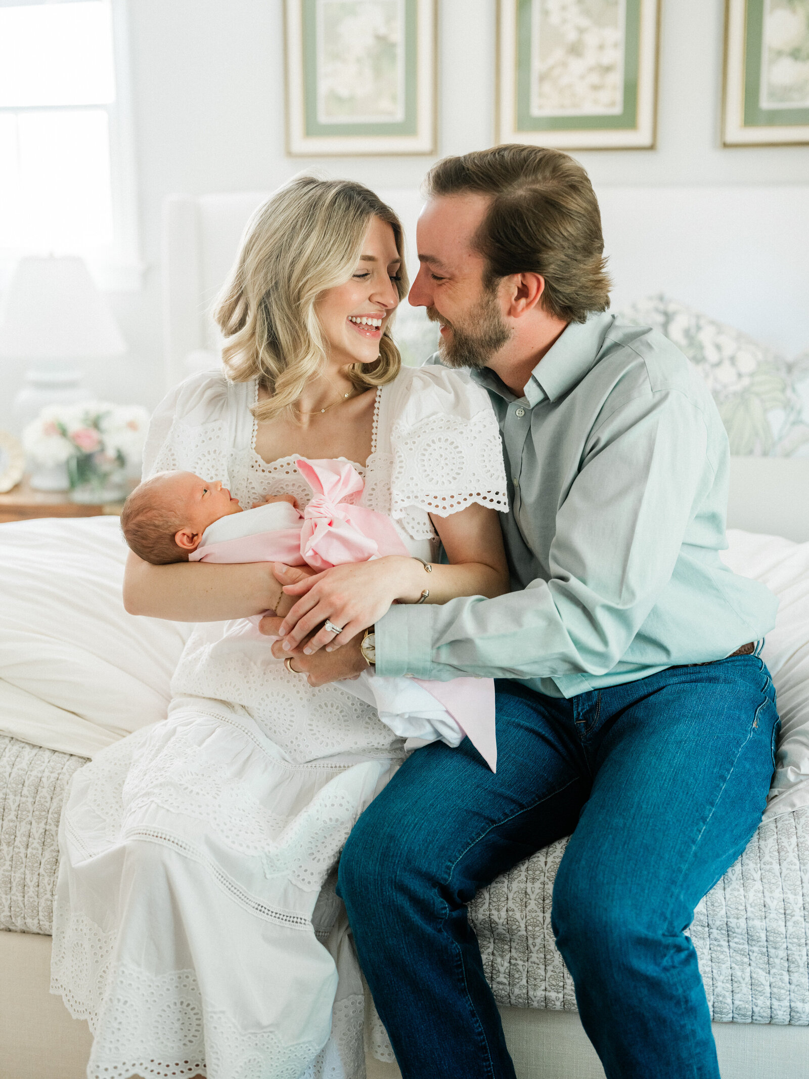 Dreamy Bright Newborn Photos by Amanda Singleton Photography7871