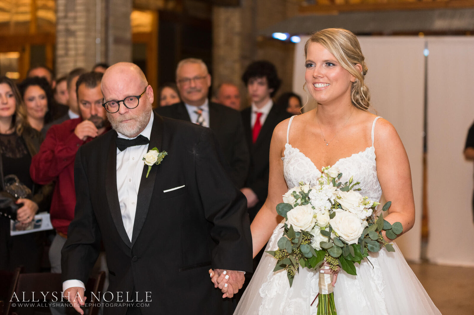Wedding-at-The-Factory-on-Barclay-in-Milwaukee-0781