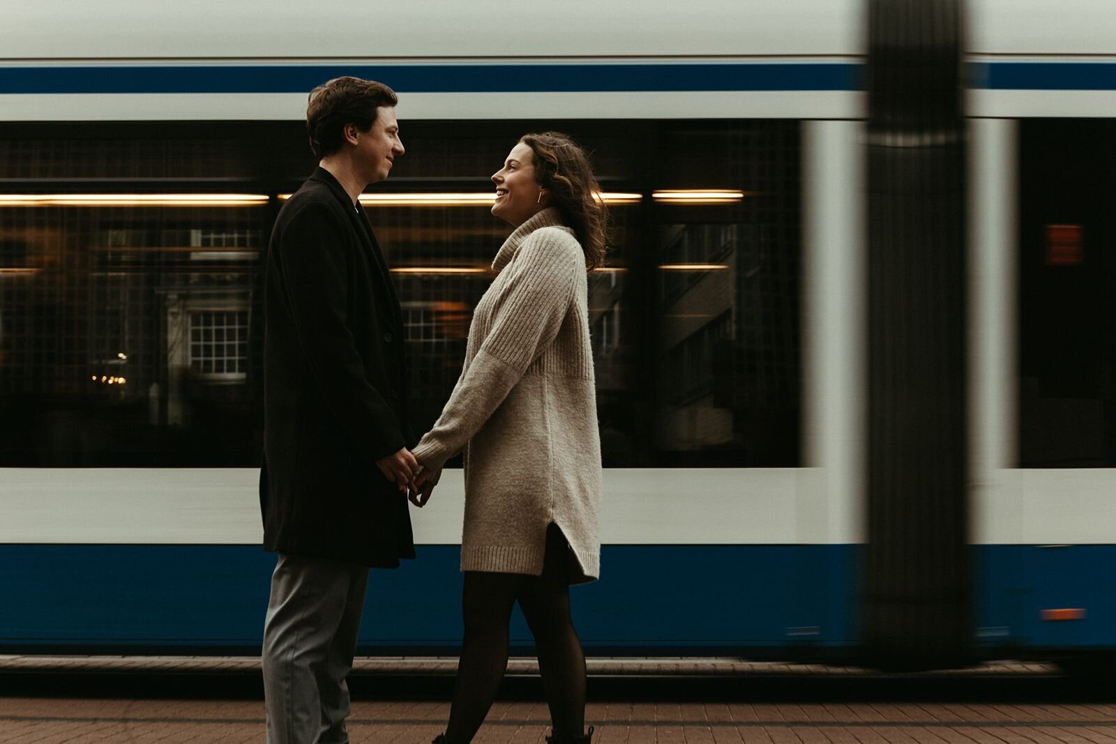 Get-framed-photography-couple-17