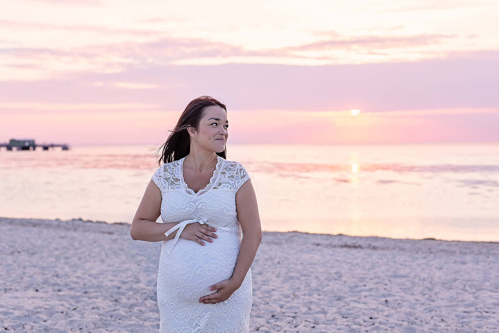 gravidfotografering-solnedgång-på-stranden
