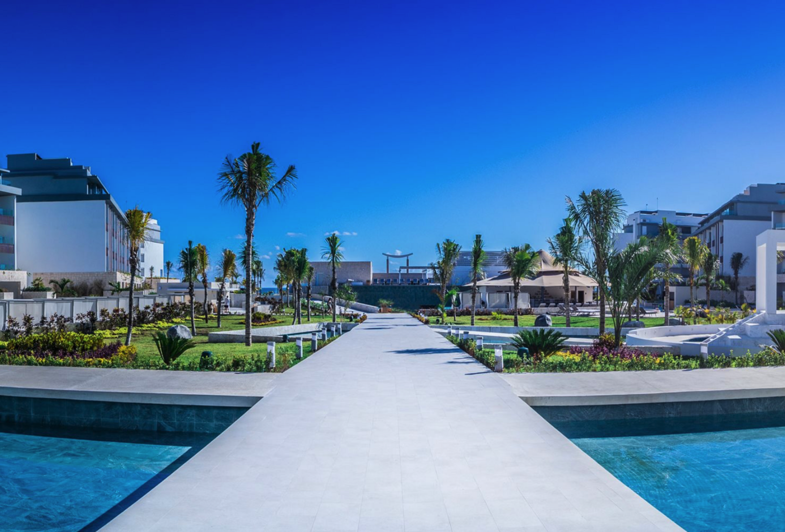 Majestic Elegance Costa Mujeres4
